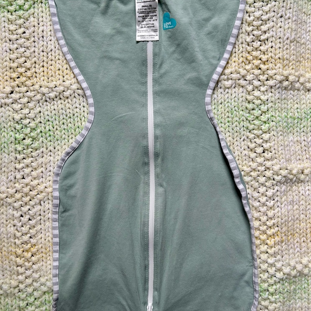 Love to Dream Mint Arms Up Swaddle, Small, 0.2 TOG